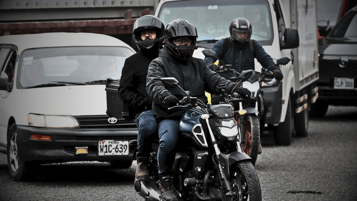 Prohibirán dos pasajeros en motocicletas en Arequipa - Revelación.pe
