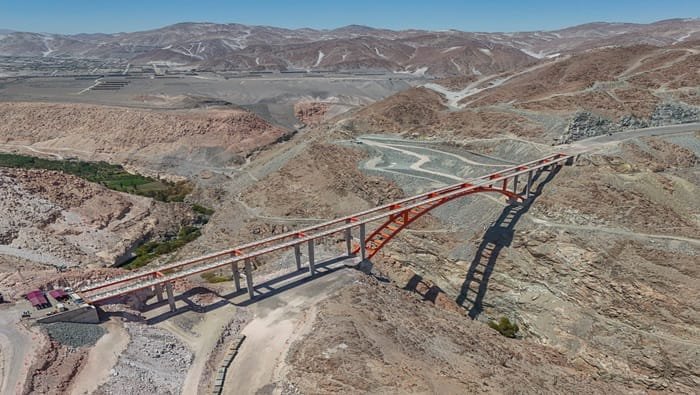 Puente Arequipa — La Joya quedó completamente abandonado