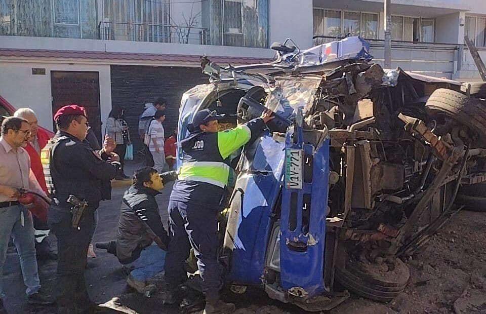Transporte público el SIT a la deriva