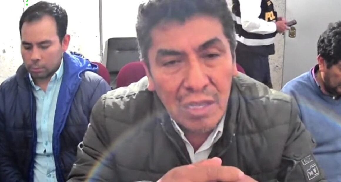 Exalcalde de Yarabamba Manuel Aco podría fugar del país