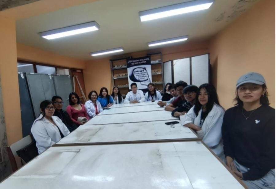 Este ambiente universitario era destinado para estudiar restos óseos pero ahora para proselitismo.