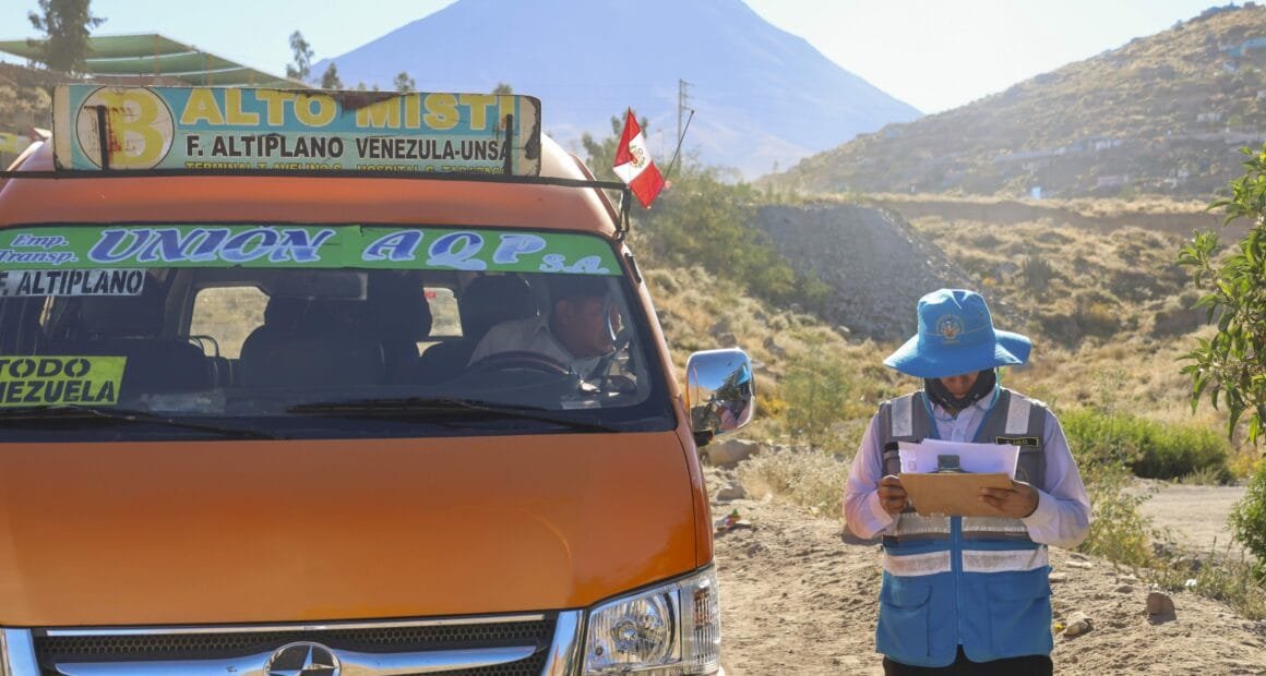 Arequipa intensifica fiscalización al SIT en Miraflores
