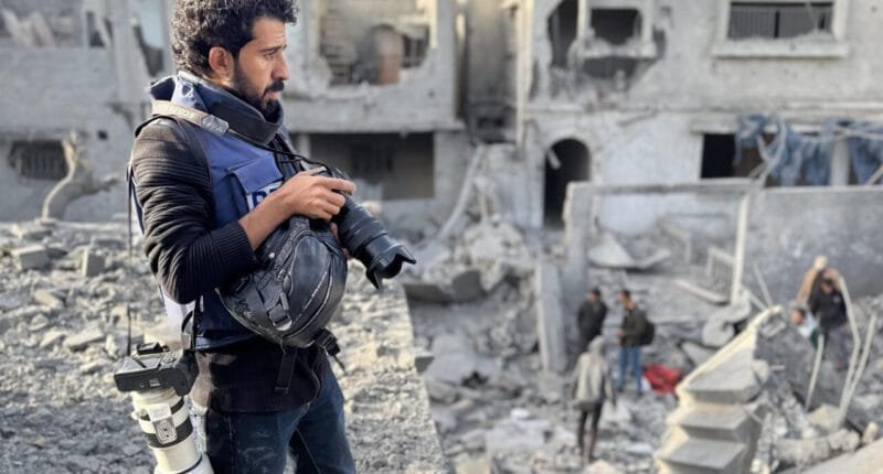 BBC y agencias exigen pase libre de periodistas en Gaza