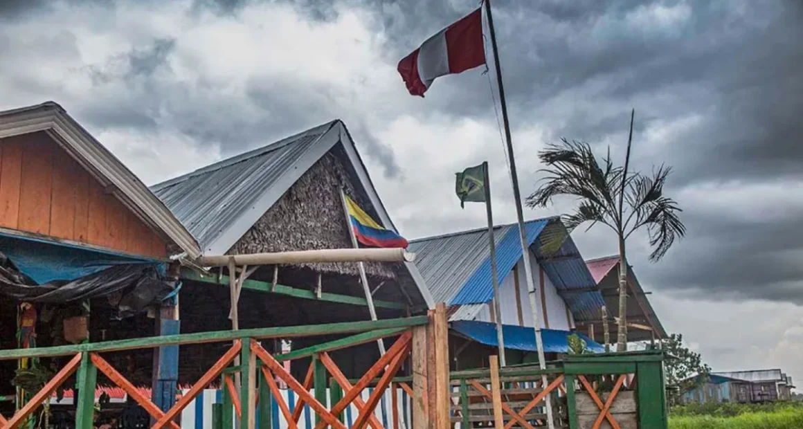 El Montonero: Santa Rosa, la isla del olvido