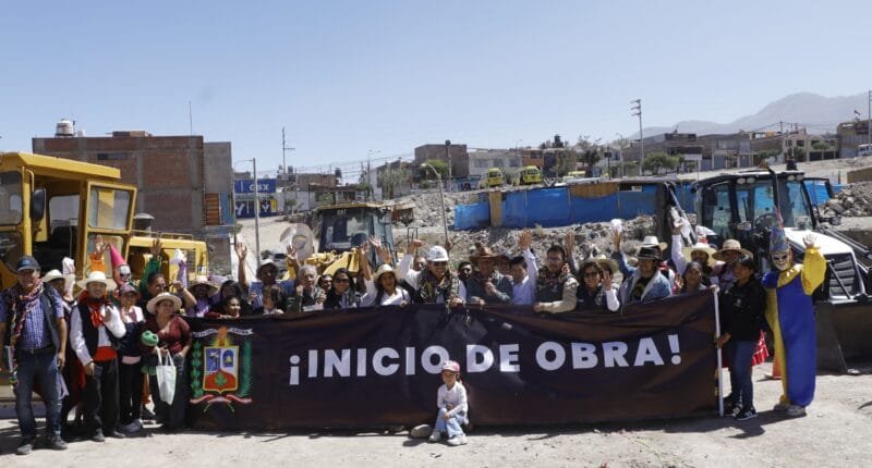 Cayma inicia tercera etapa de asfaltado en Sol de Oro