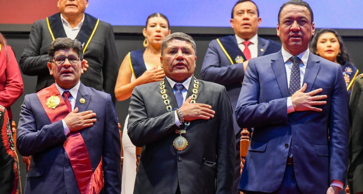 Avanza proyecto de intercambio vial clave en Arequipa