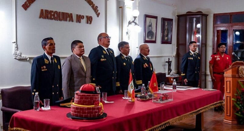 Arequipa destina utilidades de fiestas a fortalecer bomberos
