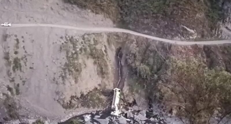 Tragedia en Puno: bus cae a abismo y deja 10 muertos