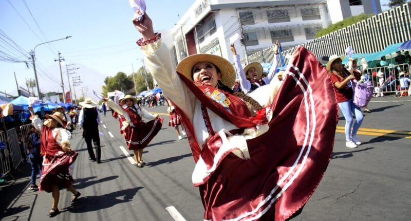 ¿Desde cuándo celebra Arequipa su aniversario con el fervor que vemos hoy?