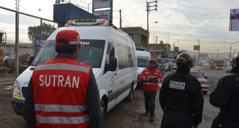 La Pontezuela: Operativos absurdos a las minivanes
