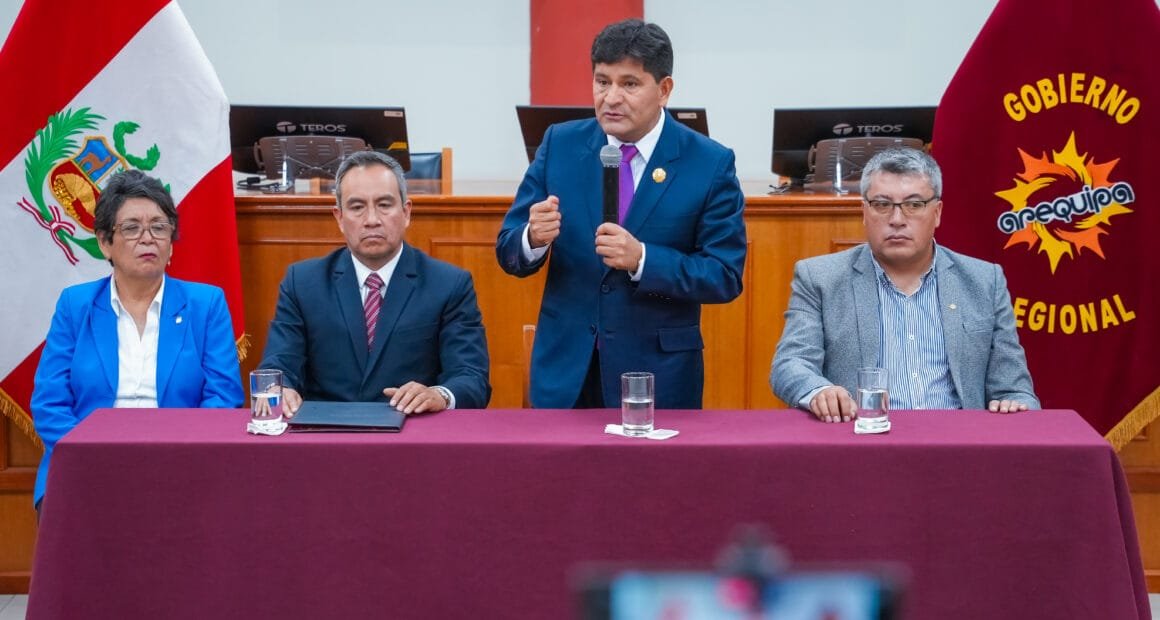 GRA: Johan Cano renuncia tras escándalo de chats y entra Berly Gonzáles 