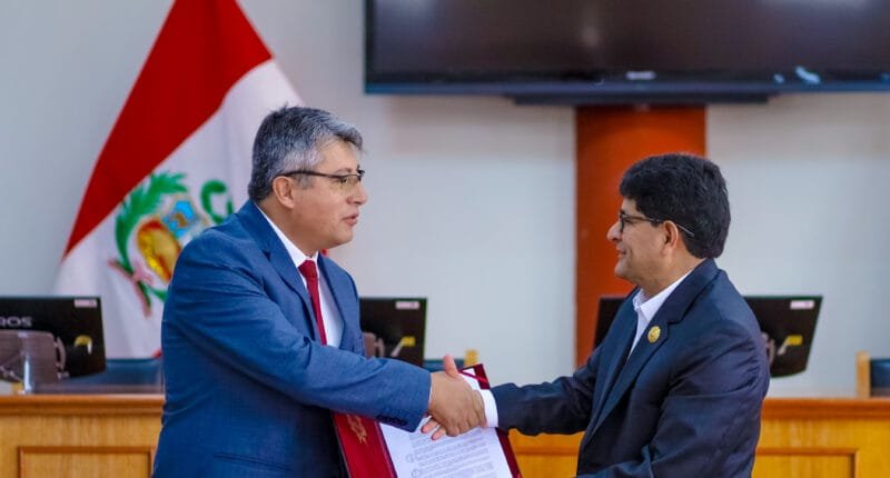 Johan Cano concentra el poder de dos gerencias y paraliza Infraestructura 