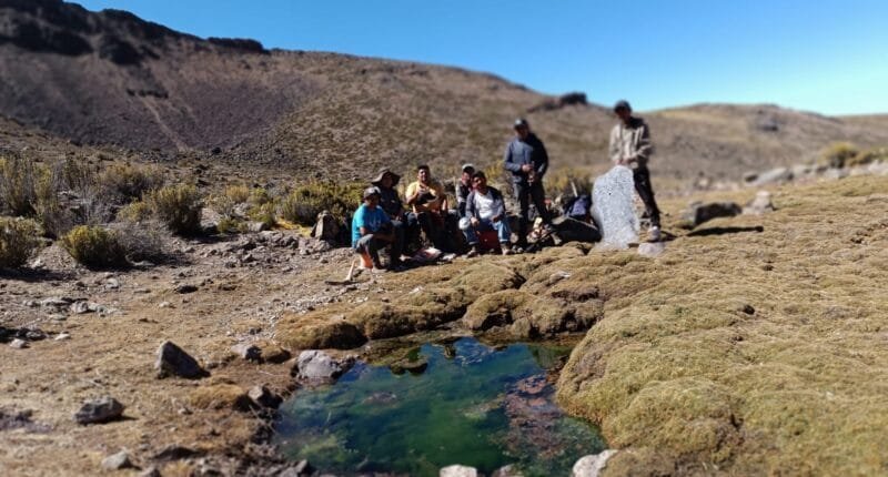 Tauría: niños enferman de hepatitis mientras esperan por agua potable