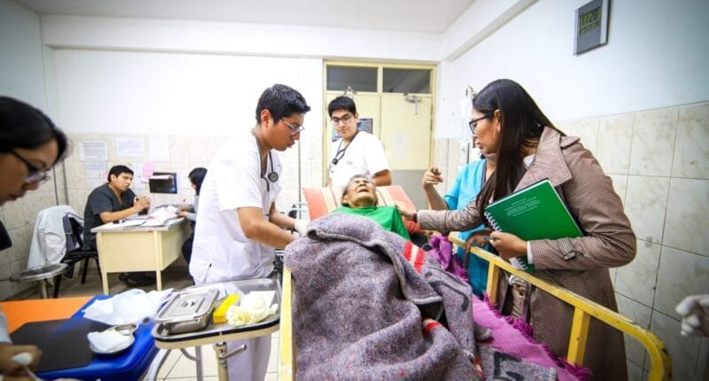 Más de 50 centros de salud en Arequipa no están saneados