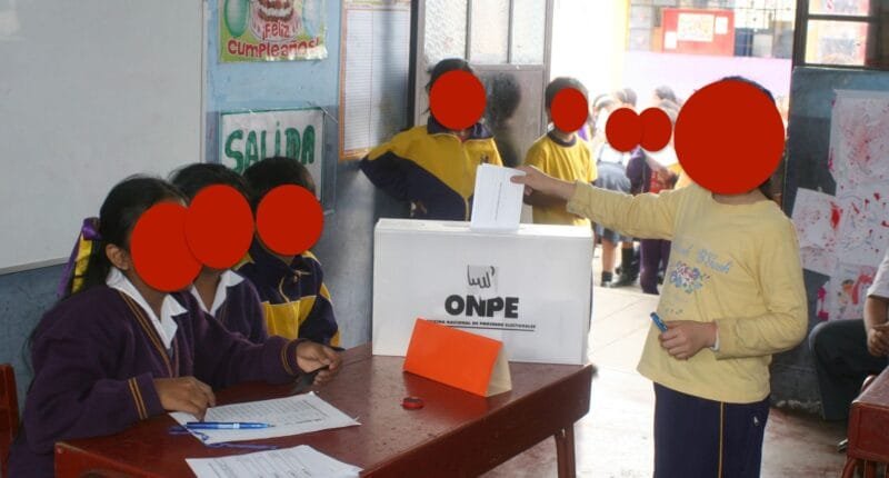 Arequipa: ONPE capacita niños para elecciones escolares