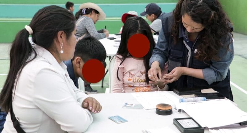 Paucarpata realiza campaña y emite 400 DNIs gratuitos