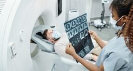 Perú enfrenta alarmante proyección de cáncer hacia 2030