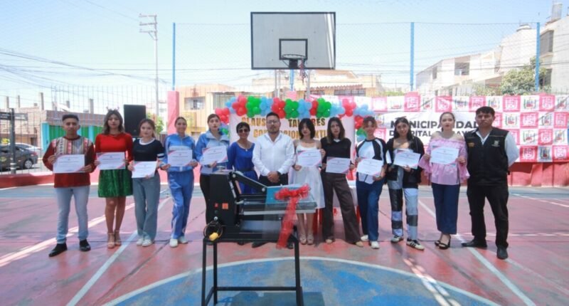 Cayma apuesta por talleres textiles como motor productivo