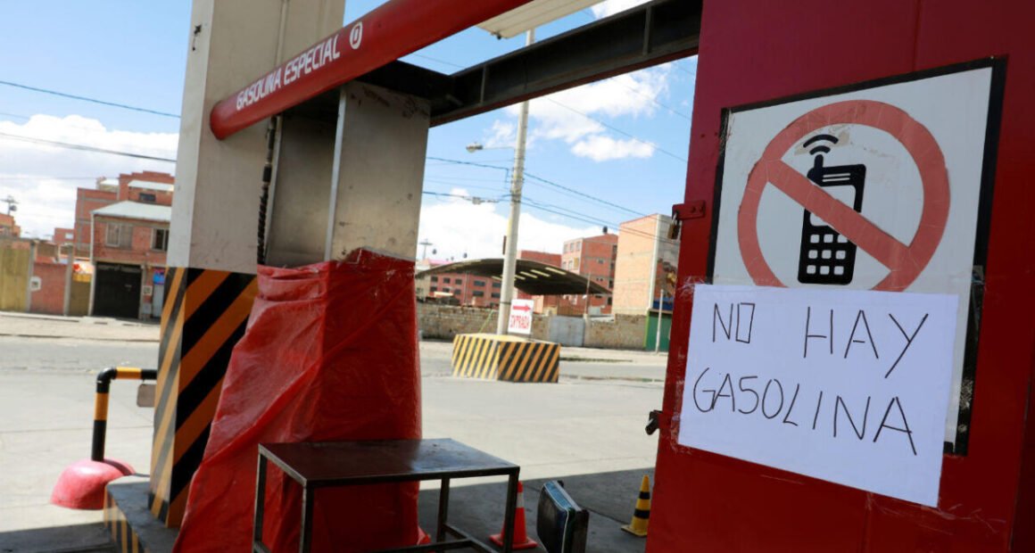 Graffiti Político: La sensible política subsidiaria de Bolivia