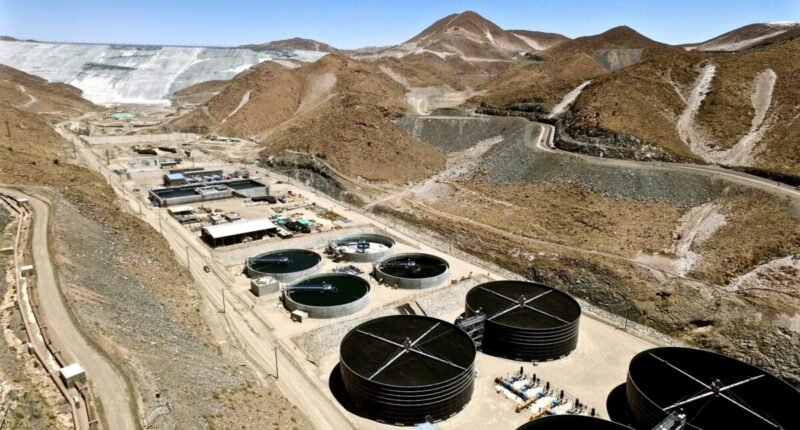 Sedapar entregará contrato indefinido a Cerro Verde por La Enlozada