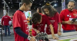 Talento peruano brilla en Olimpiada Mundial de Robótica