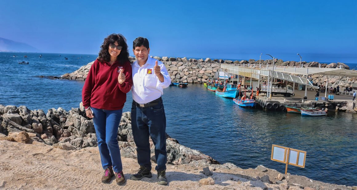 Consejeros exigen investigar uso de camioneta oficial por esposa del gobernador
