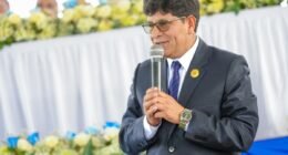 Rohel Sánchez trata de justificar su gestión sin resultados