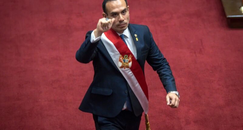 Apuntes jurídicos: El caso Jerí: entre la censura y vacancia