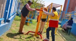 Bustamante entrega nuevo campo deportivo en Riego Chili