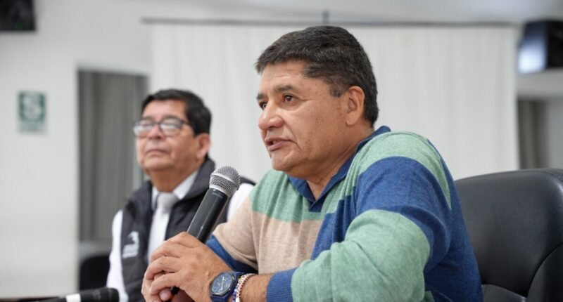 Alcalde Rivera ratifica que no cederá ante el transporte informal