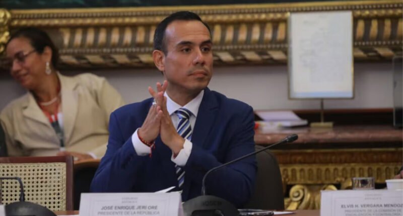 Desconfianza total: ya son 3 mociones de censura contra Jerí