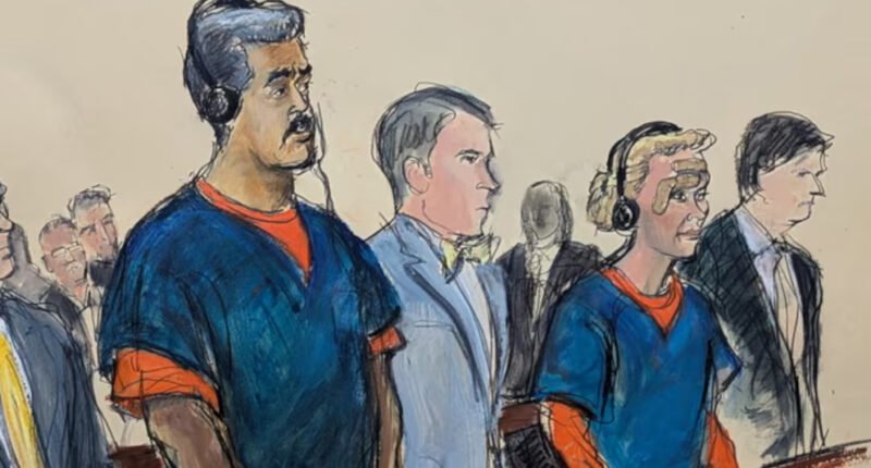 Maduro comparece engrilletado ante juez federal en Nueva York