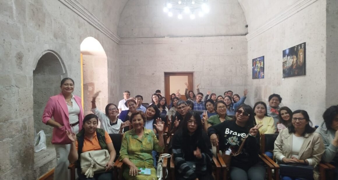 Taller analizó cambios en la literatura infantil